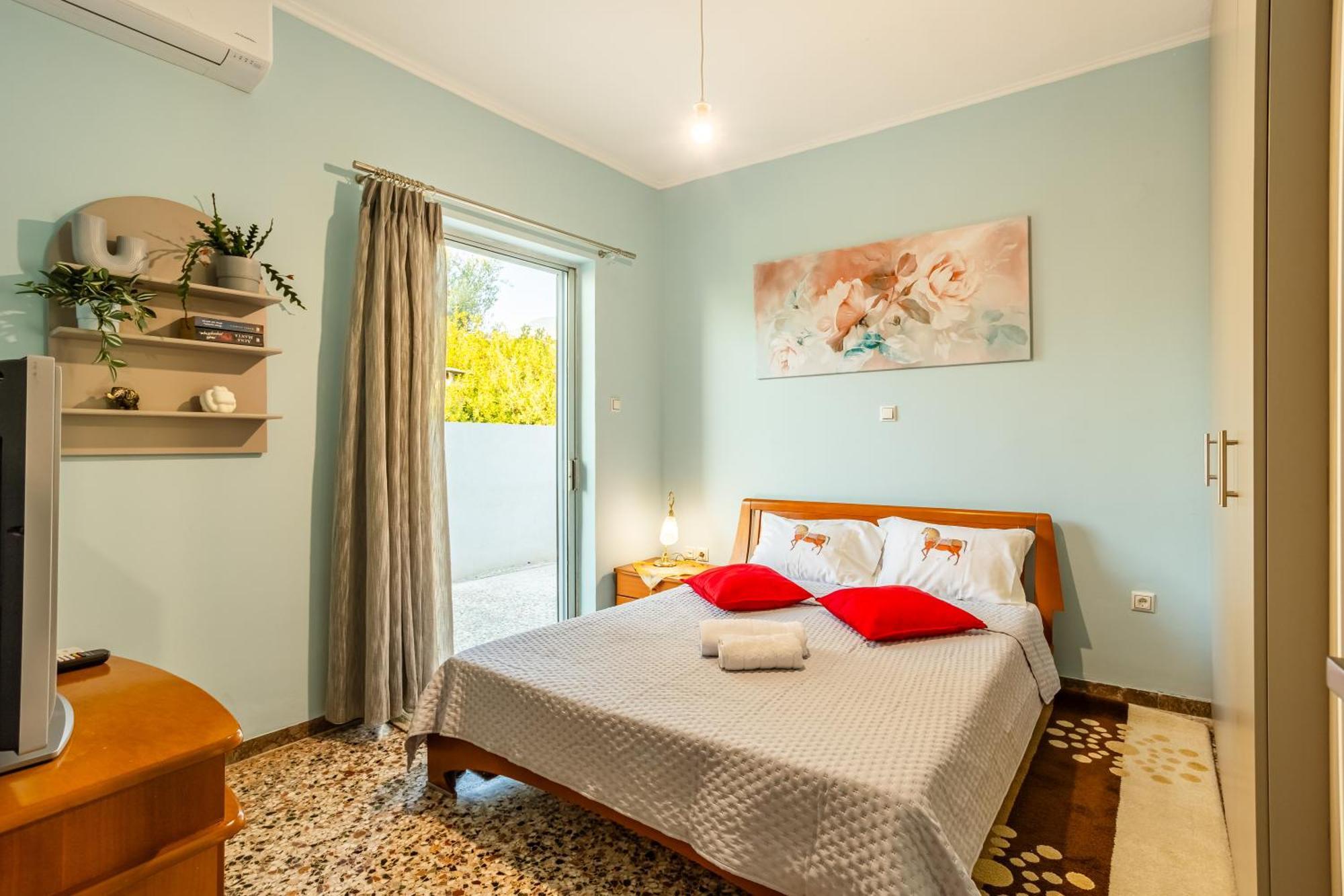 Avia Seaview Getaway - Konstantina'S Hidden Haven Villa Kalamata Exterior photo